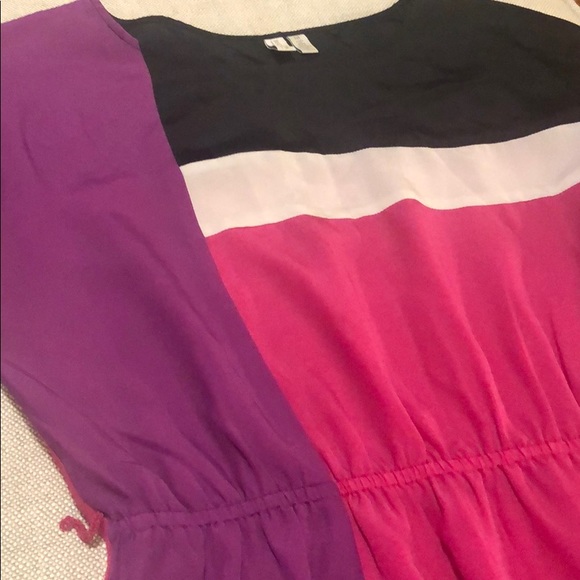 Colorblock Dress - Picture 3 of 7